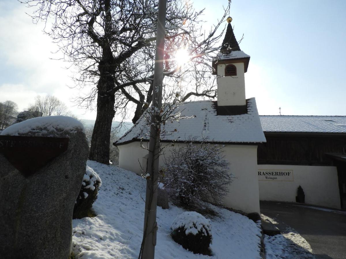 Strasserhof Tenuta-Weingut Varna Esterno foto